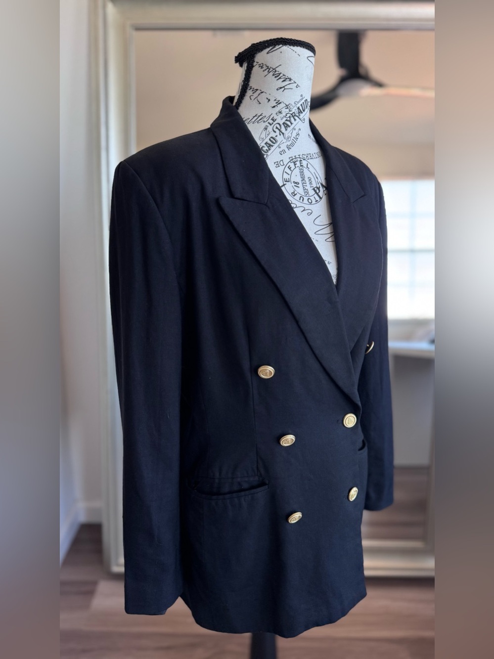 Vintage 90s SAKS FIFTH AVENUE FOLIO Black Gold Buttons Double Breasted Blazer 12